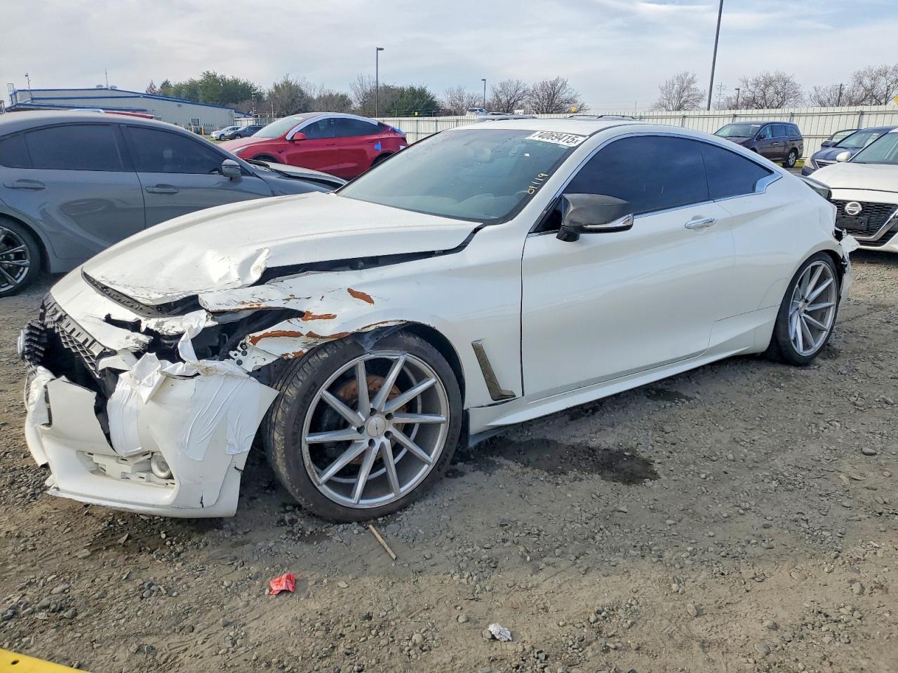 Infiniti Q60