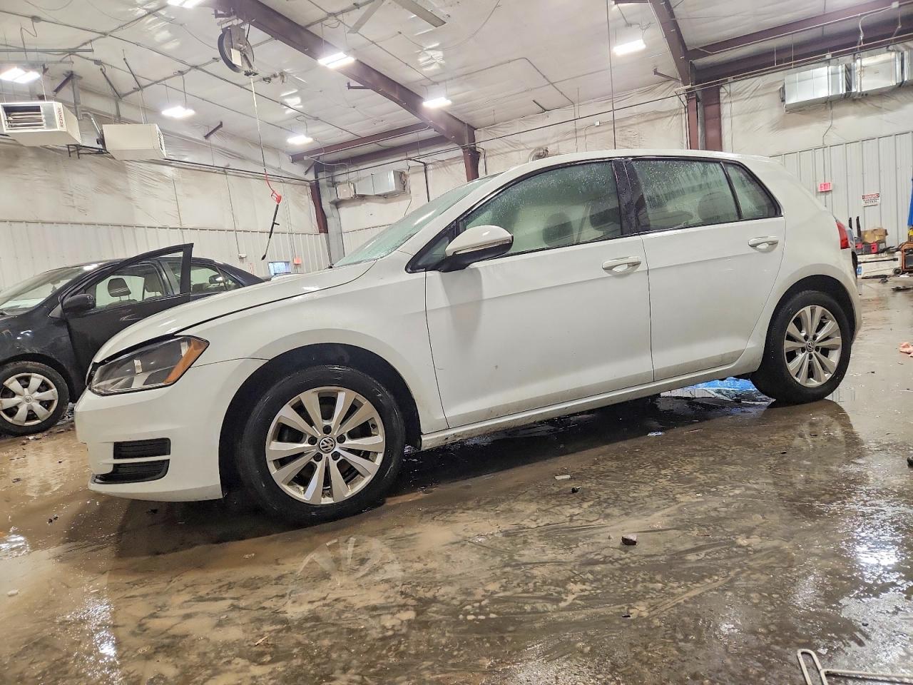 2015 Volkswagen Golf
