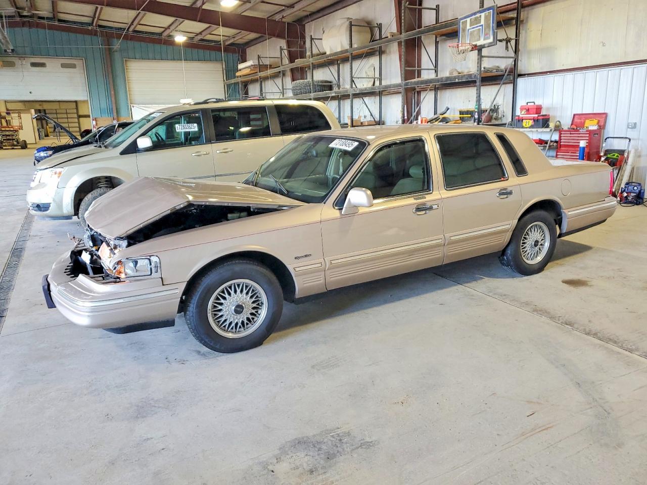 1997 Lincoln Town Car