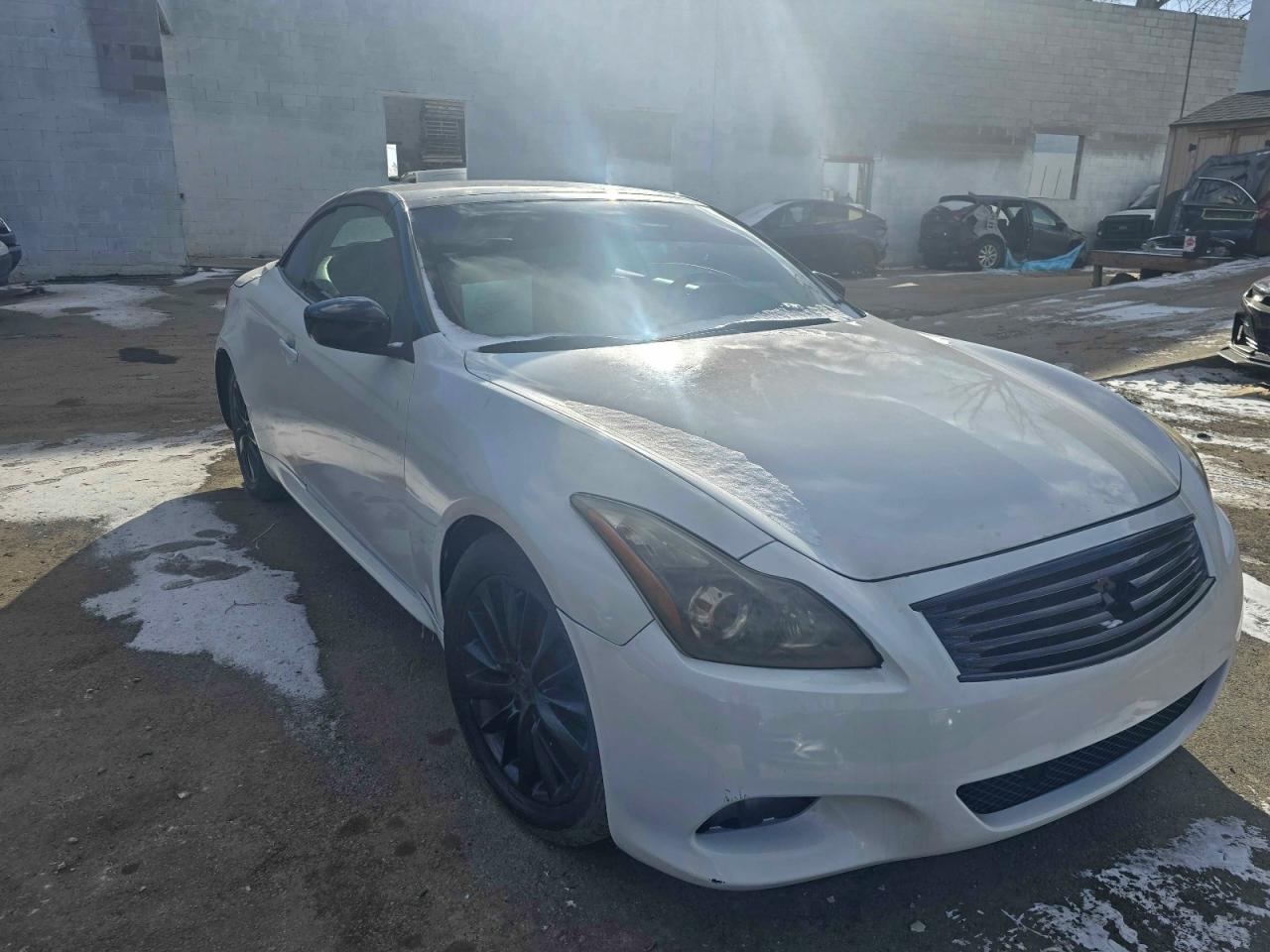 Infiniti G37