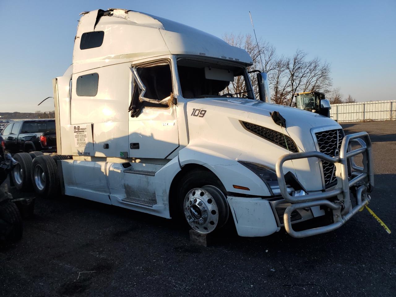 2023 Volvo Vn Vnl