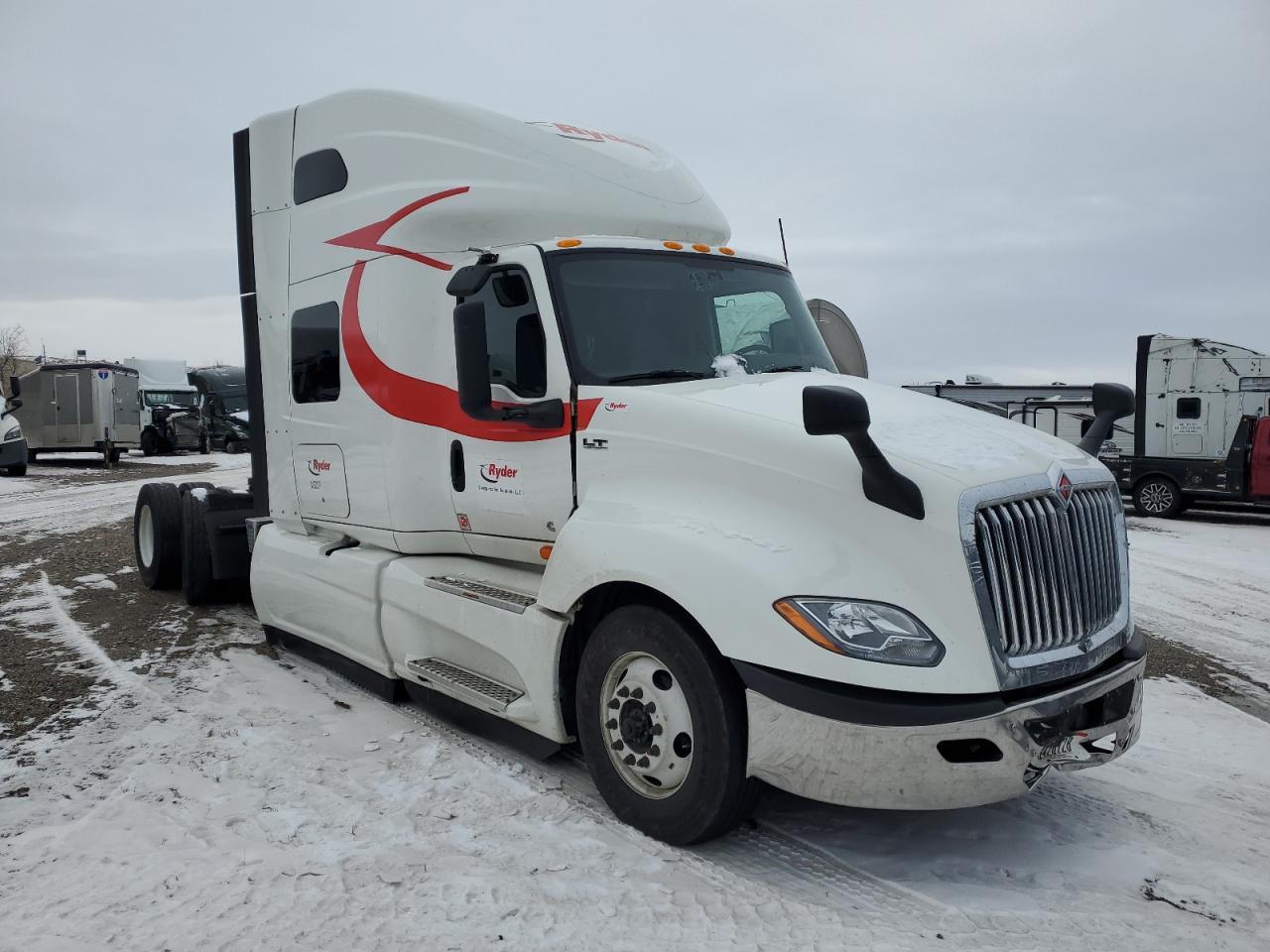 2023 International Lt625