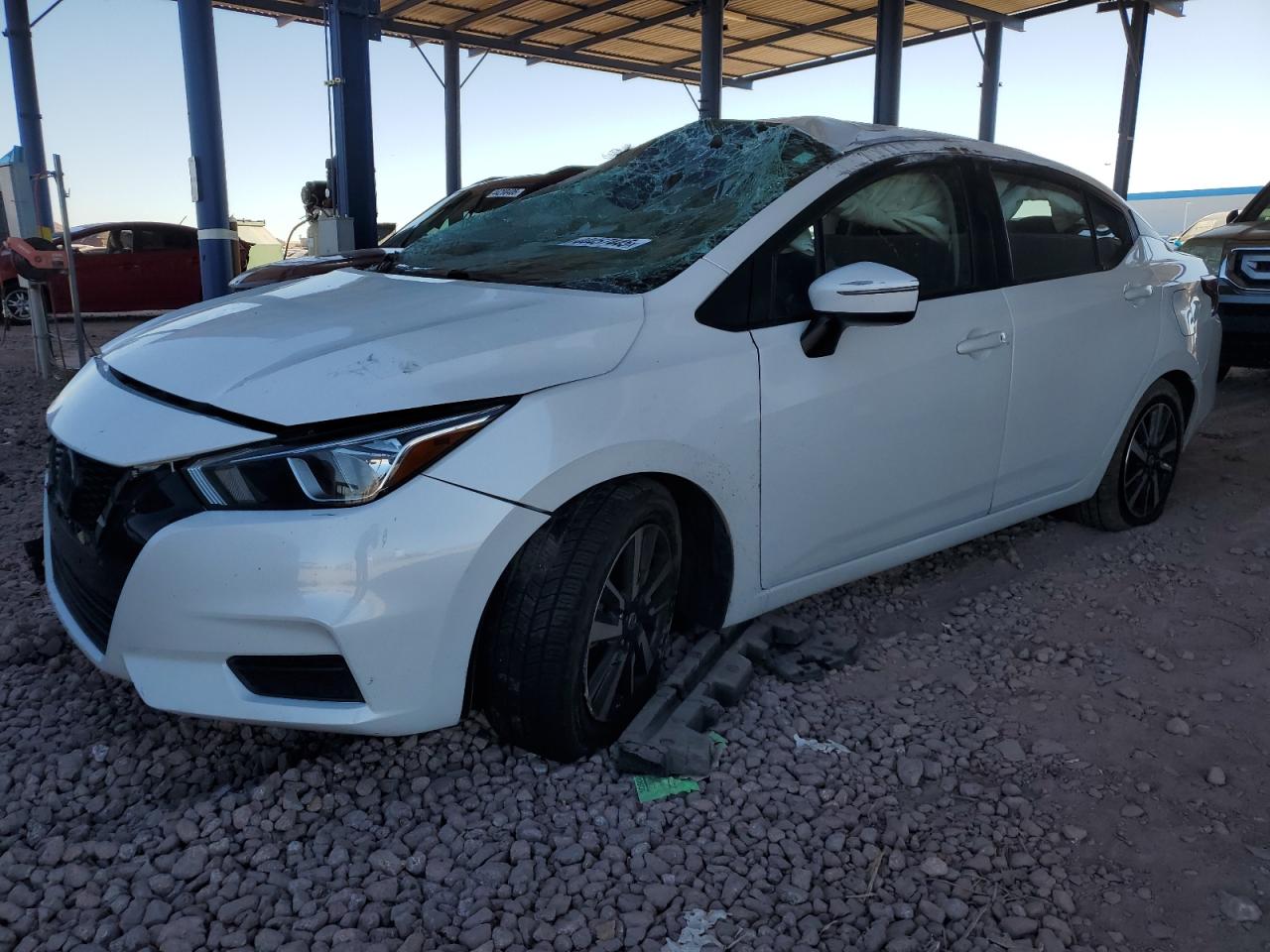 2021 Nissan Versa sv SV
