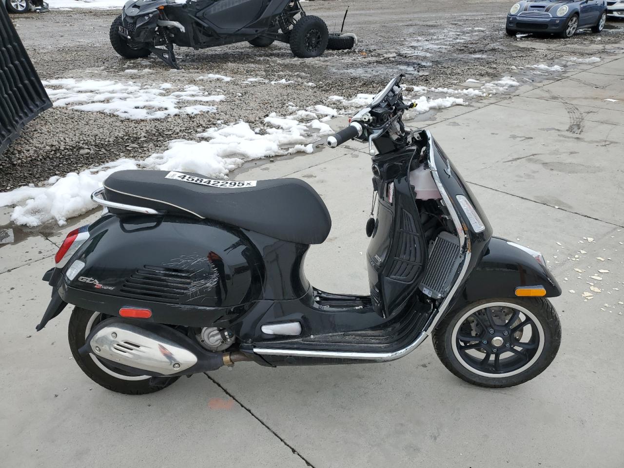 2023 Vespa Gts/sei Giorni