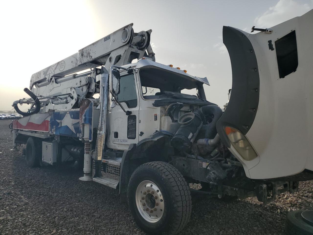 Mack Granite concrete boo