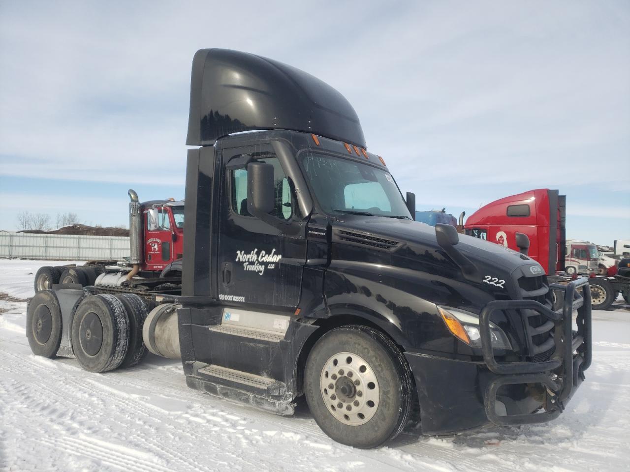2022 Freightliner Cascadia 1