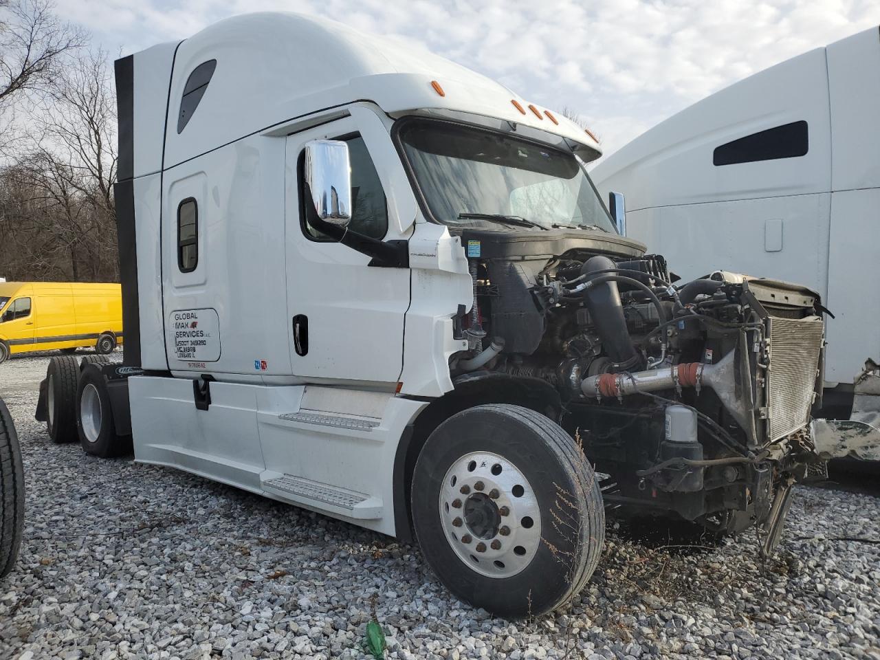 2023 Freightliner Cascadia 1