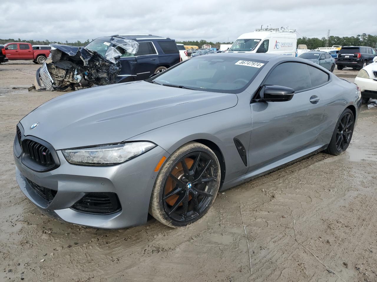 2024 BMW M8