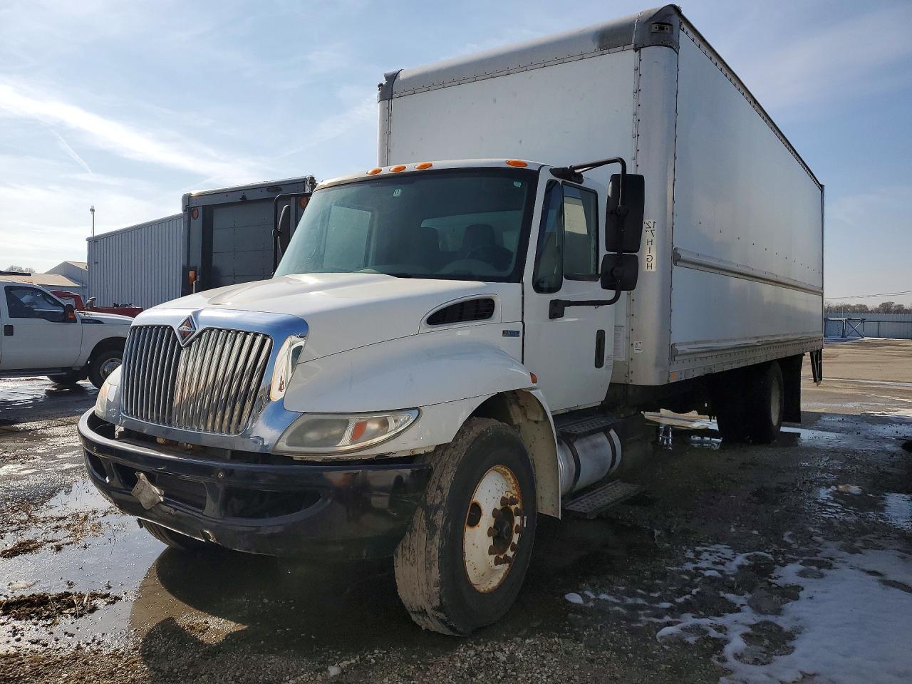 2011 International 4000-Series