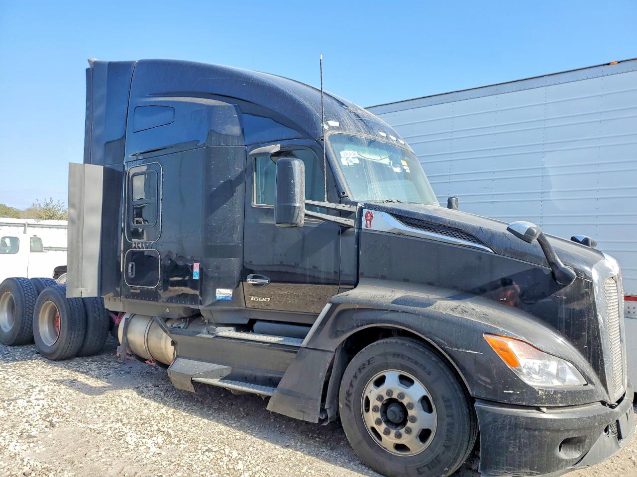 2023 Kenworth T680