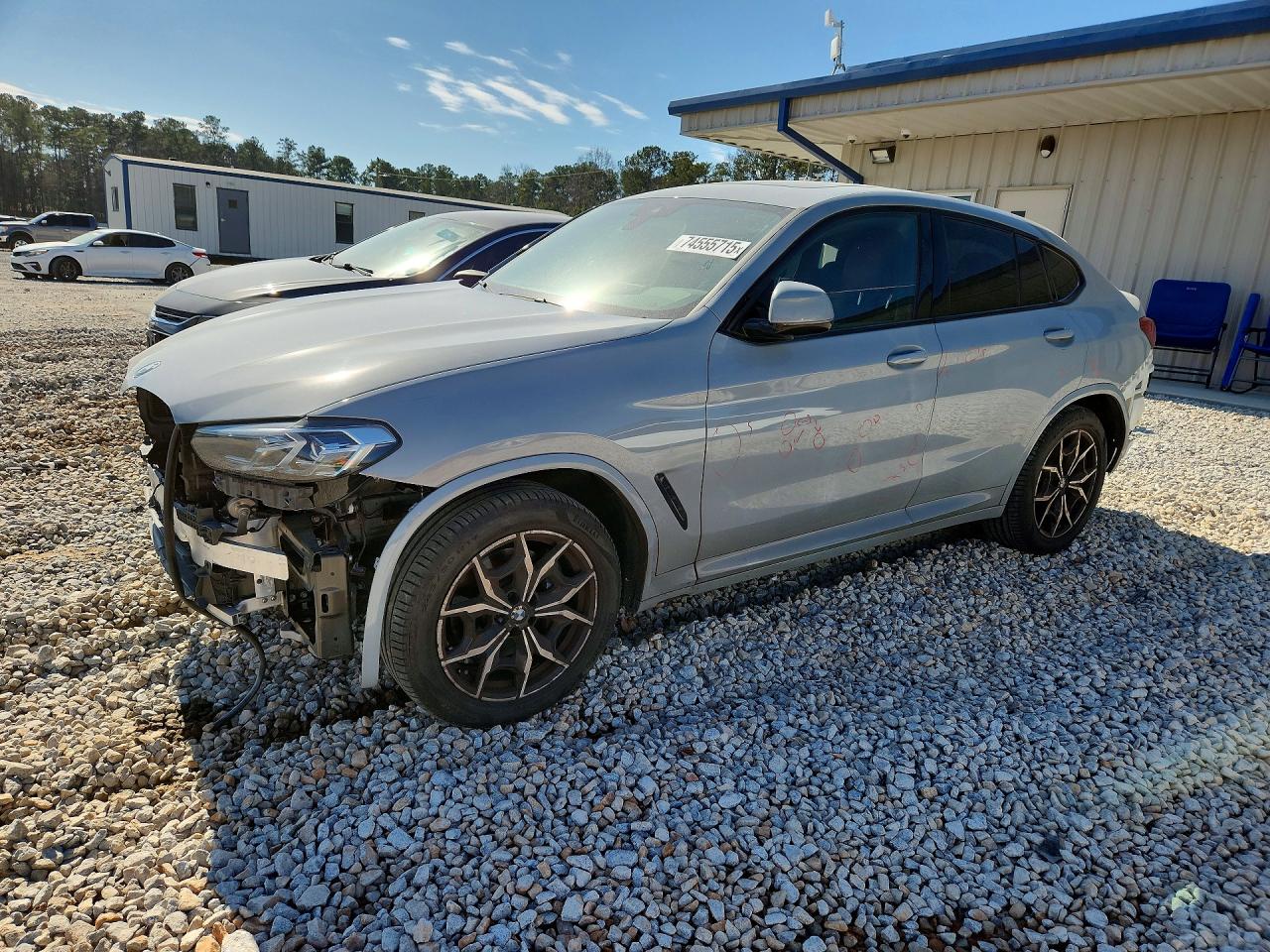 2022 BMW X4