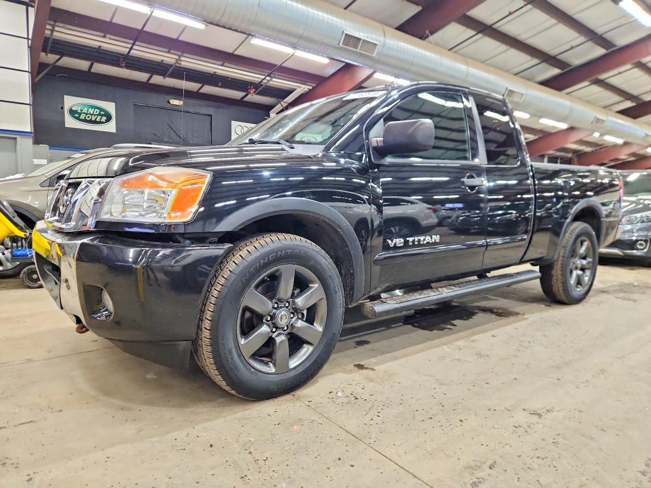 2015 Nissan Titan