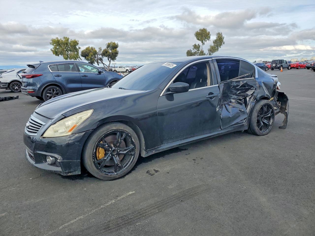 2010 Infiniti G37