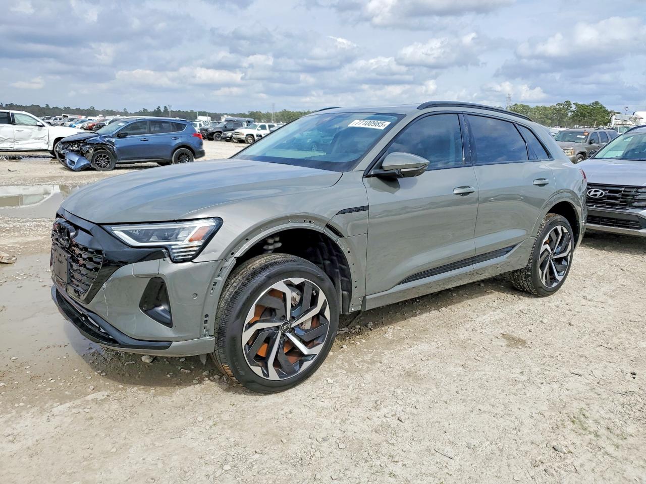 2024 Audi Q8