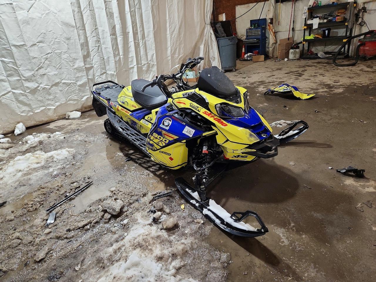 2024 Skidoo Ren Sport