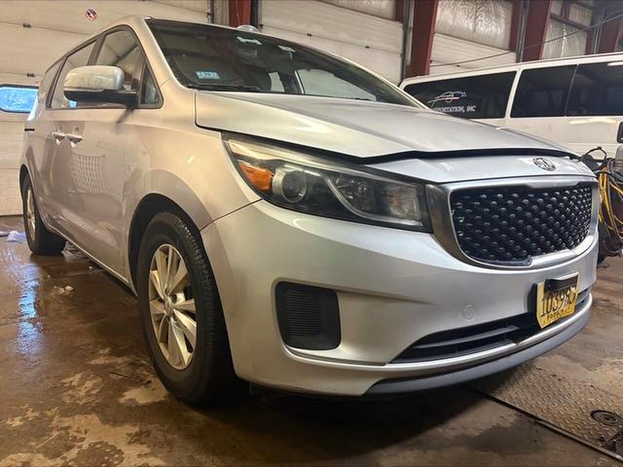 2016 Kia Sedona