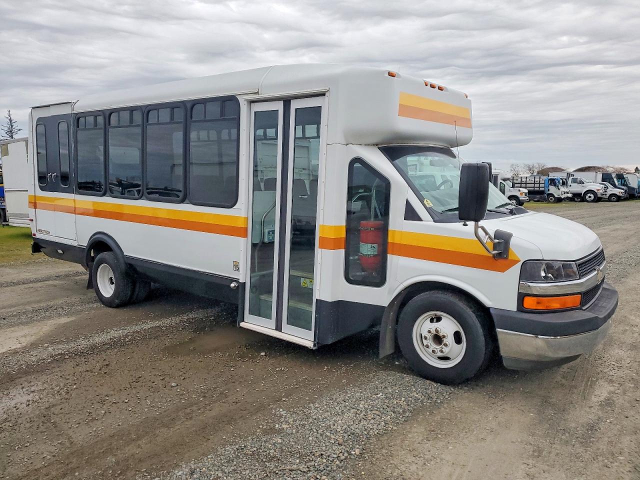 Chevrolet Express 4500