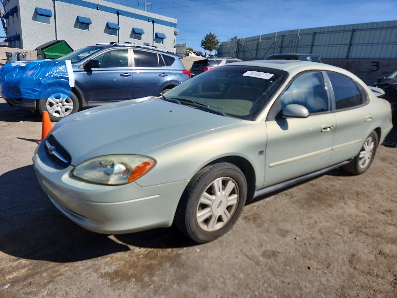 2003 Ford Taurus