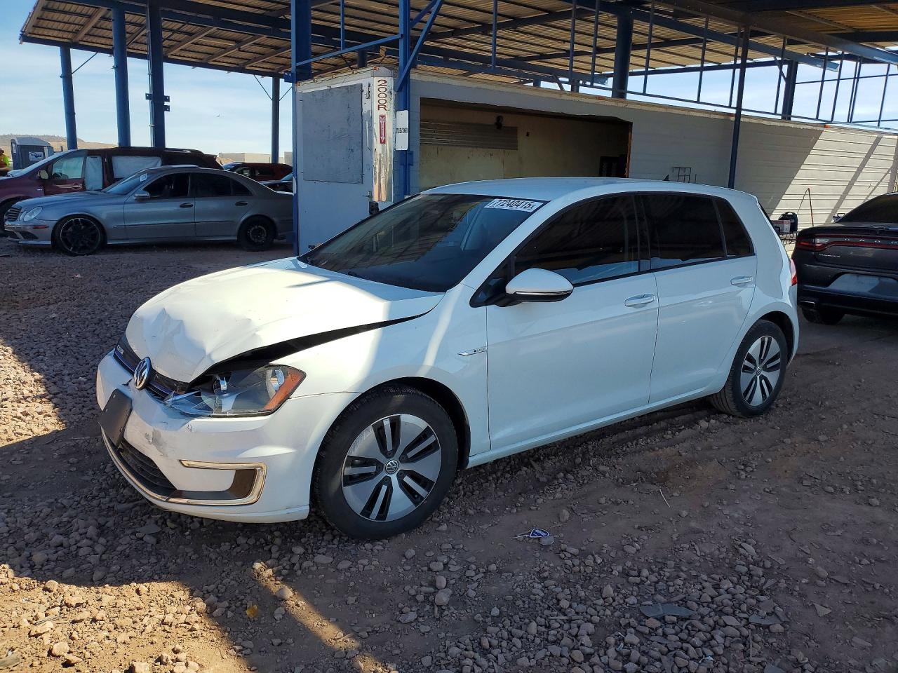 2016 Volkswagen e-Golf