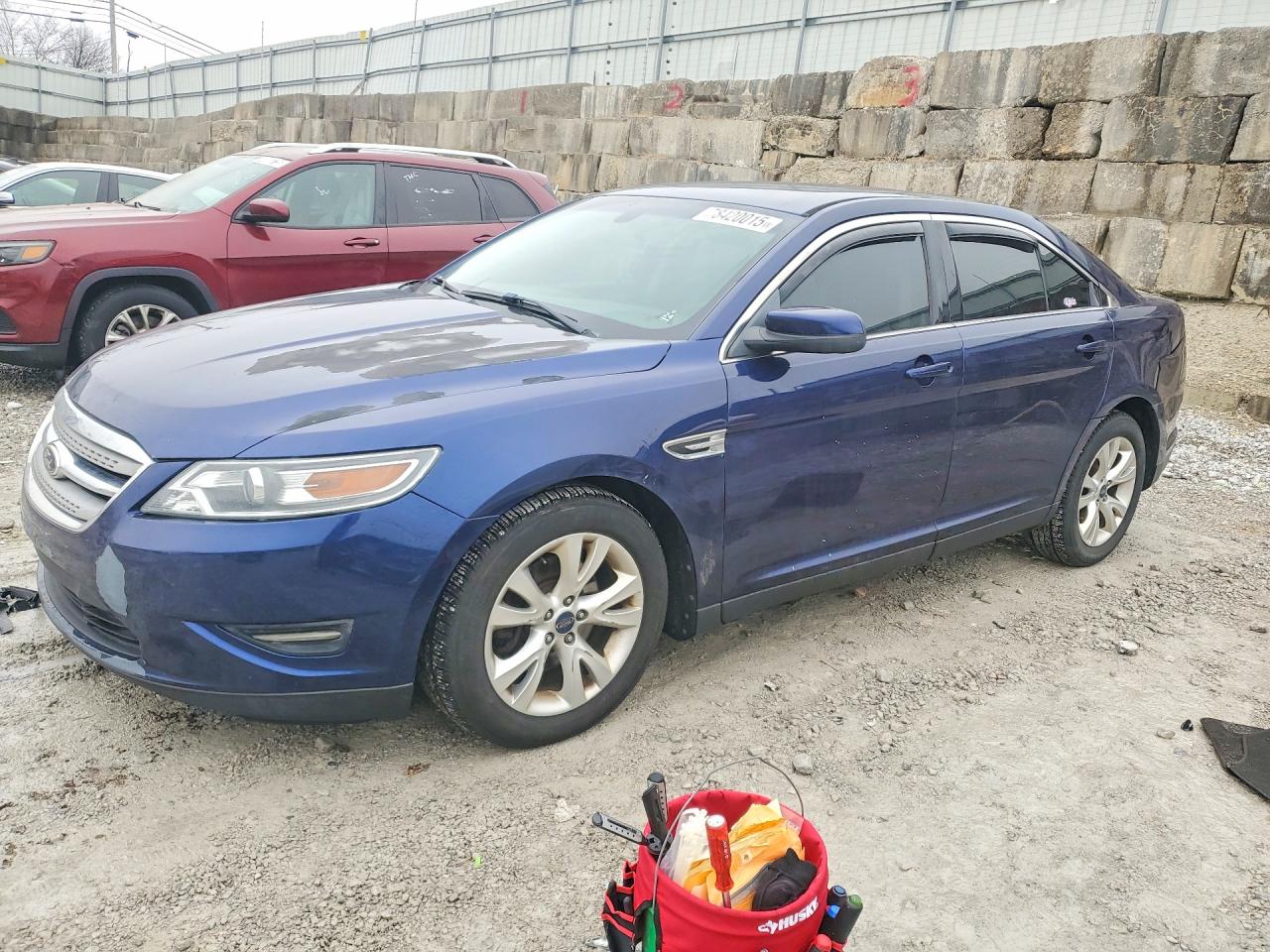 Ford Taurus
