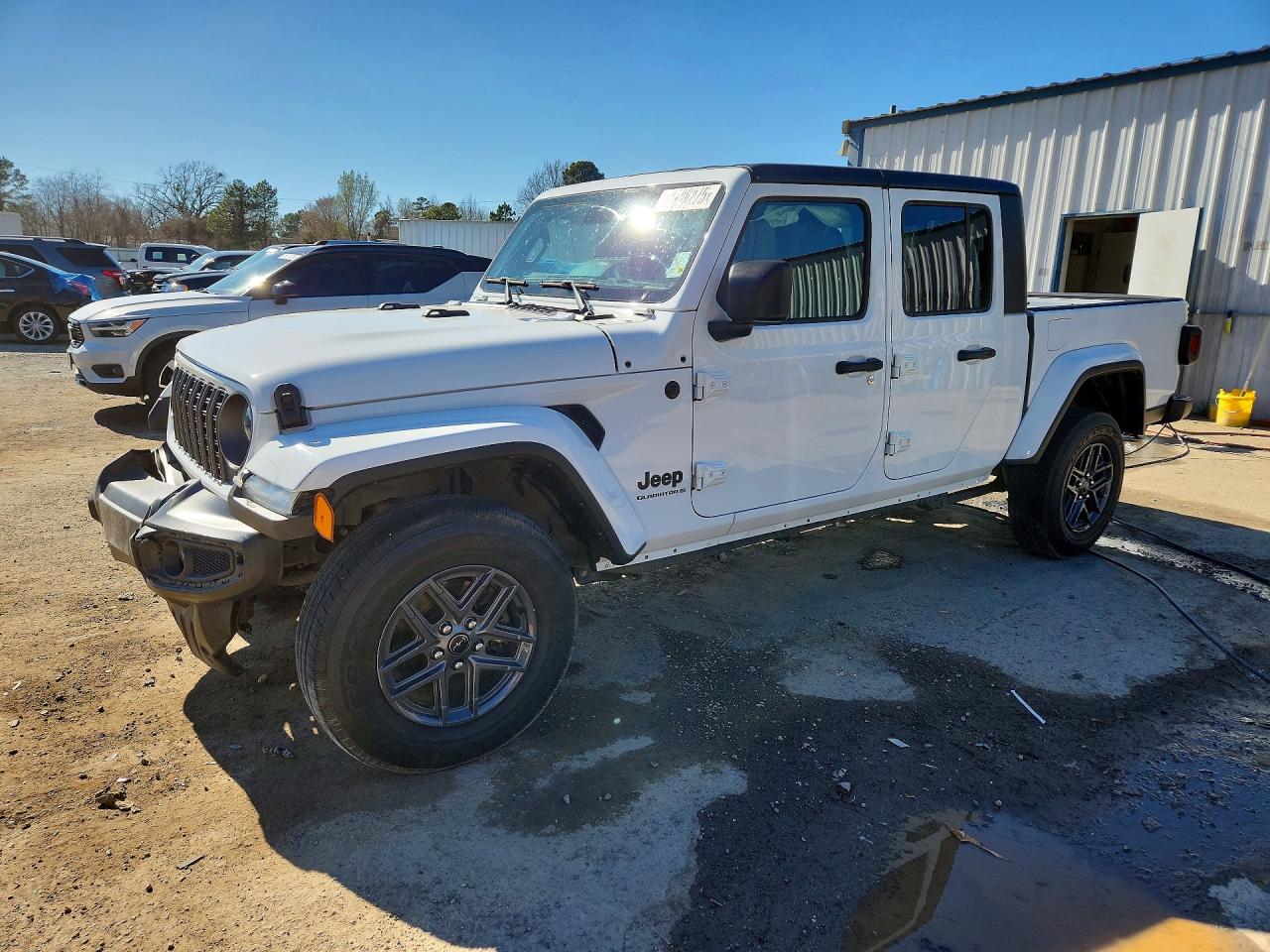 2024 Jeep Gladiator