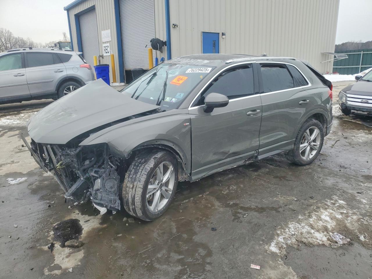 2023 Audi Q3