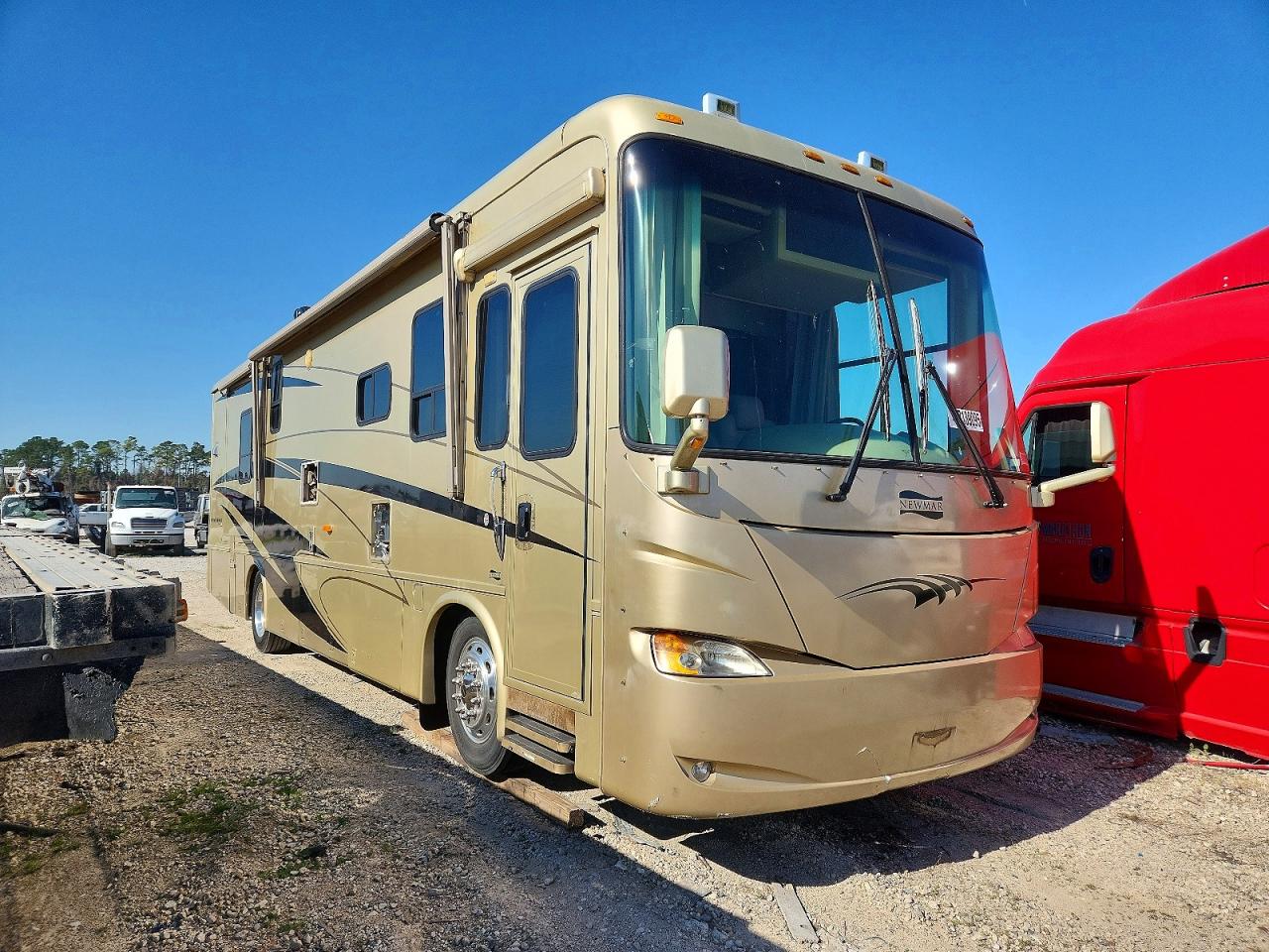 2006 Freightliner Chassis