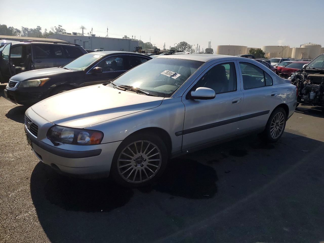 2001 Volvo S60