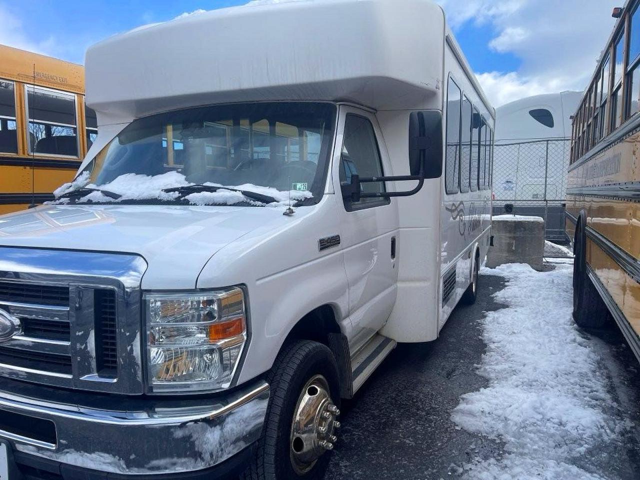 2015 Ford Econoline