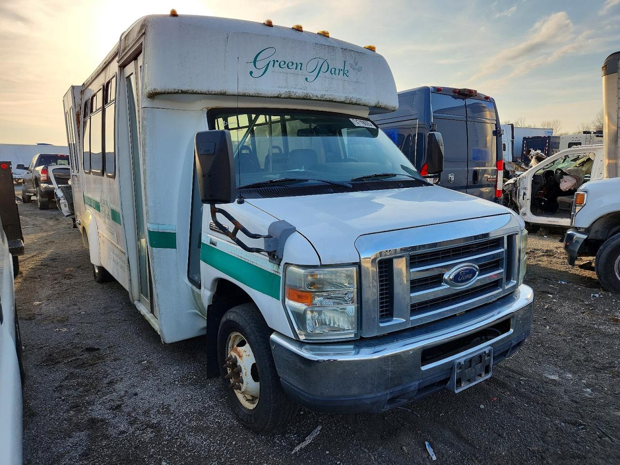 Ford Econoline E350