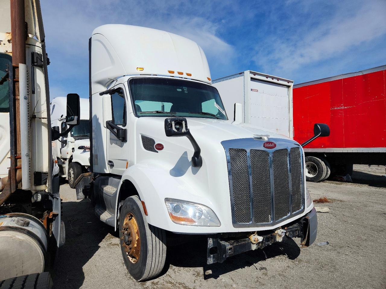 2017 Peterbilt 579