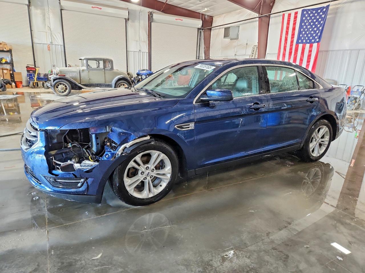 2016 Ford Taurus