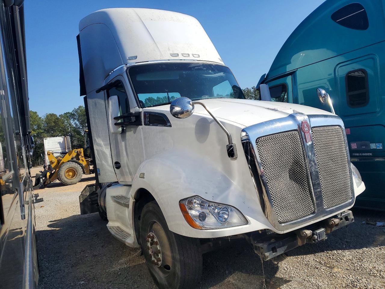 2015 Kenworth T680