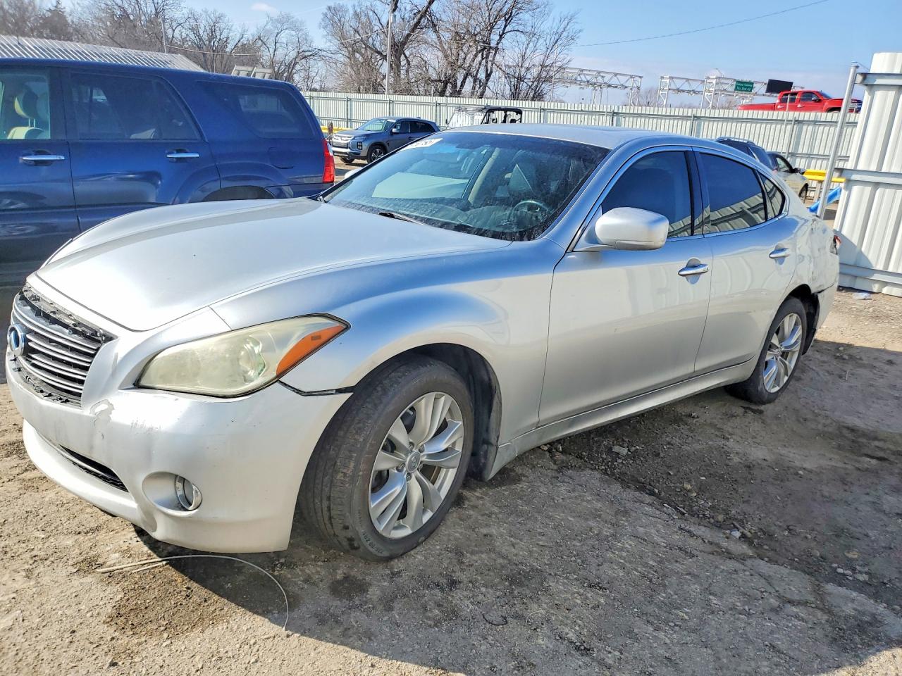 2011 Infiniti M37