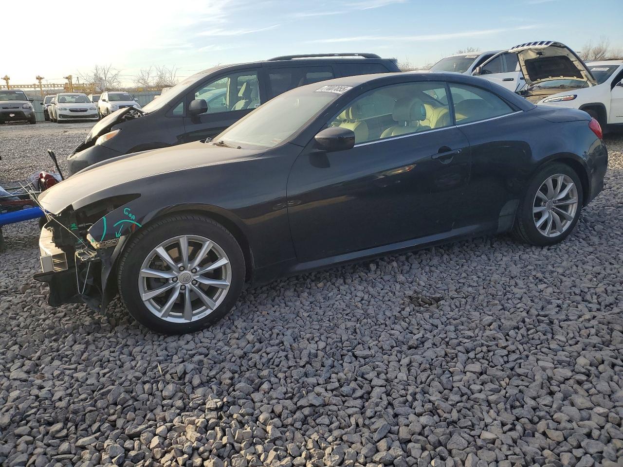 2011 Infinity G37