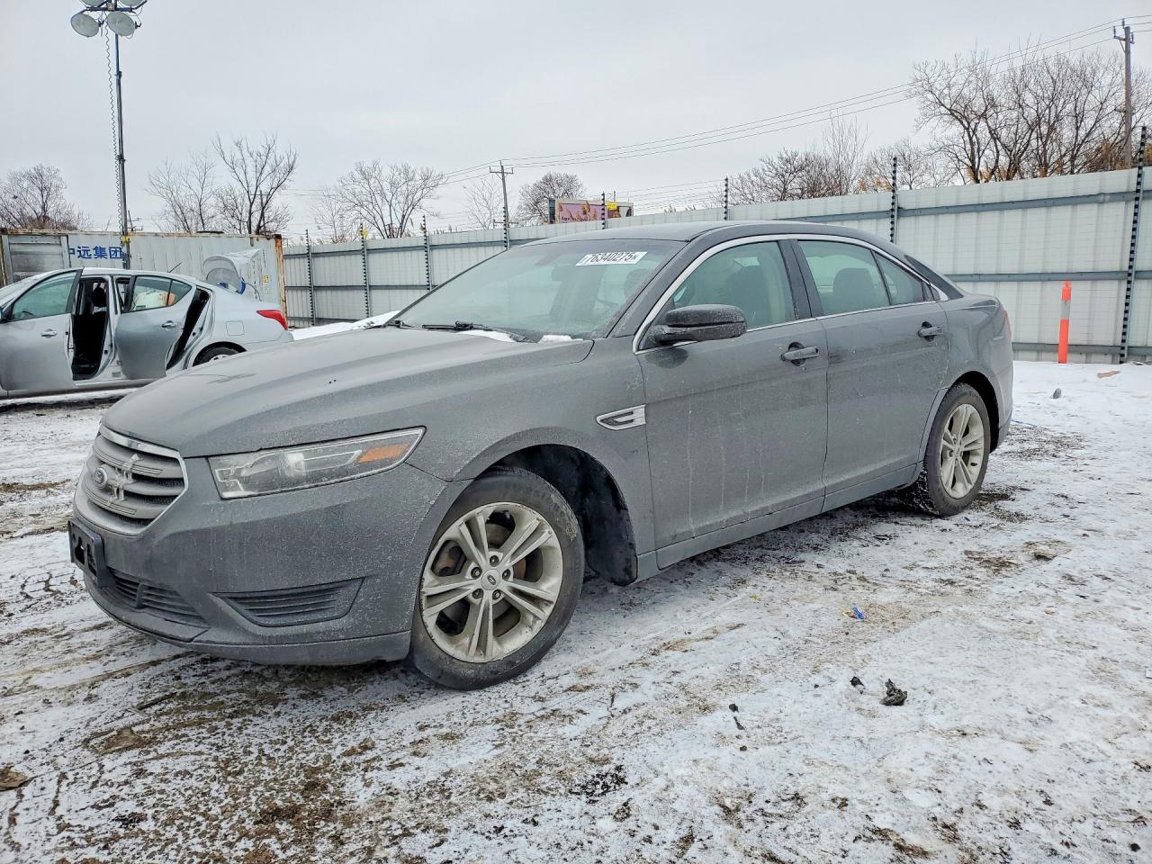 2015 Ford Taurus