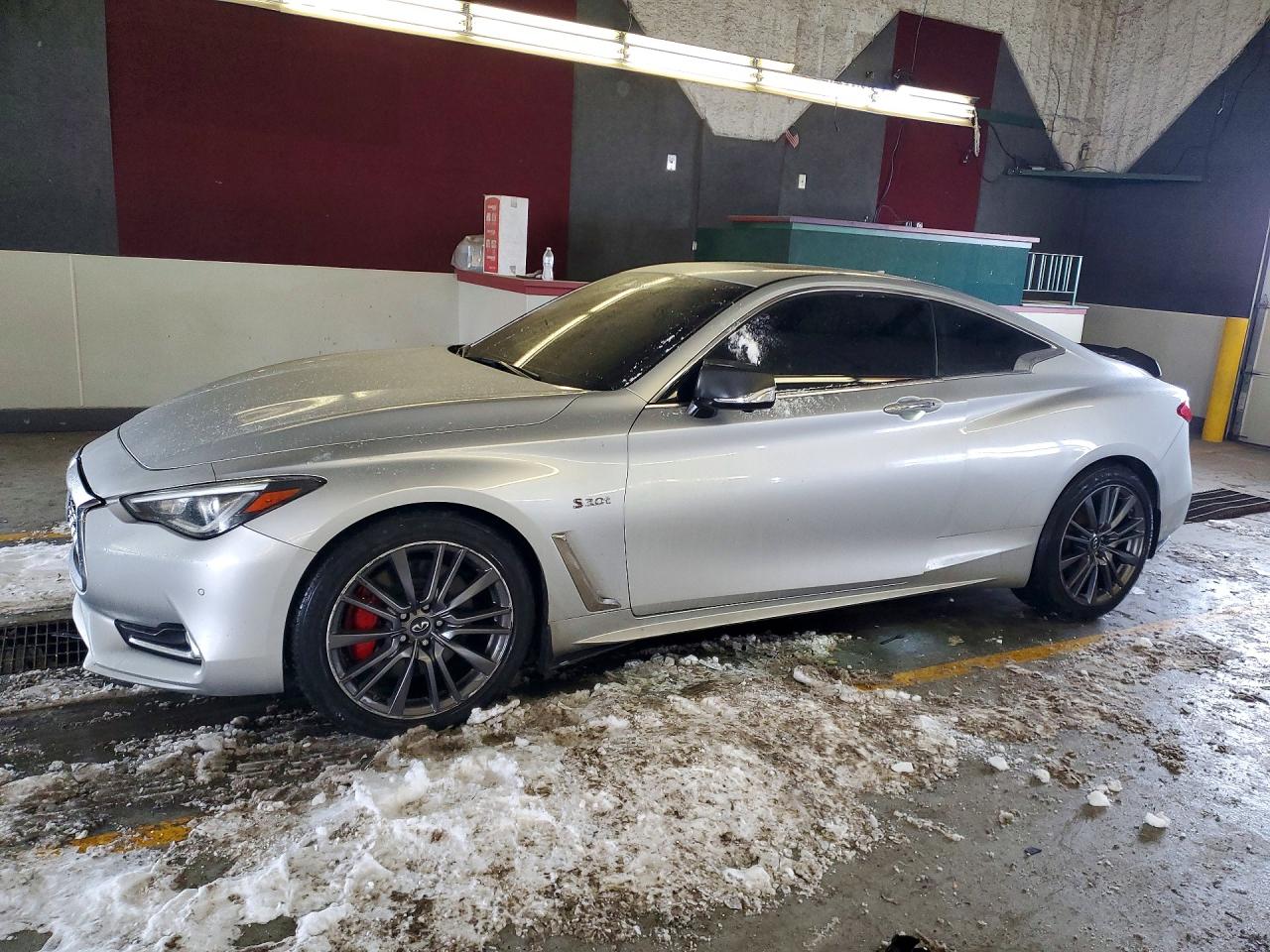Infiniti Q60