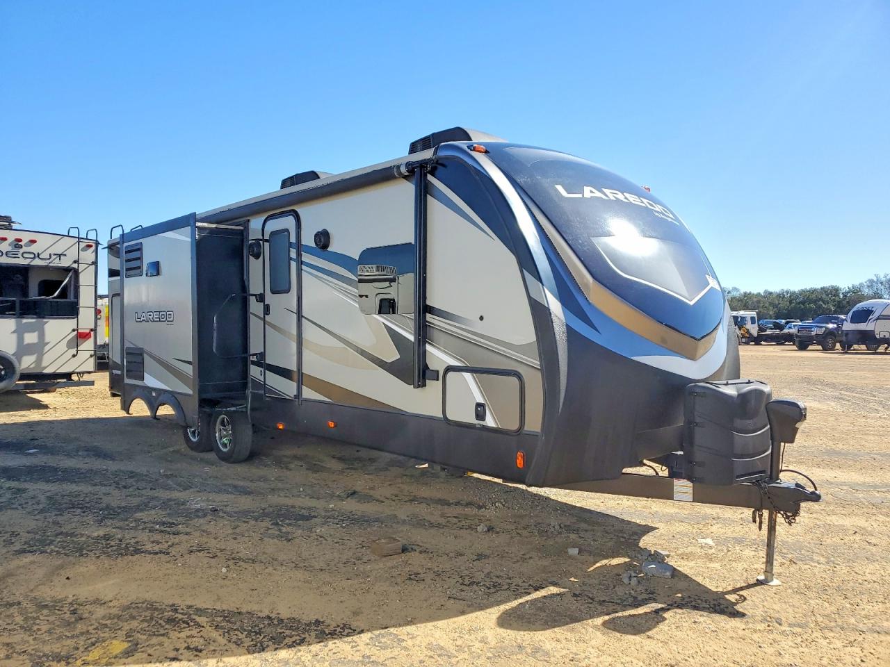 2019 Keystone Laredo