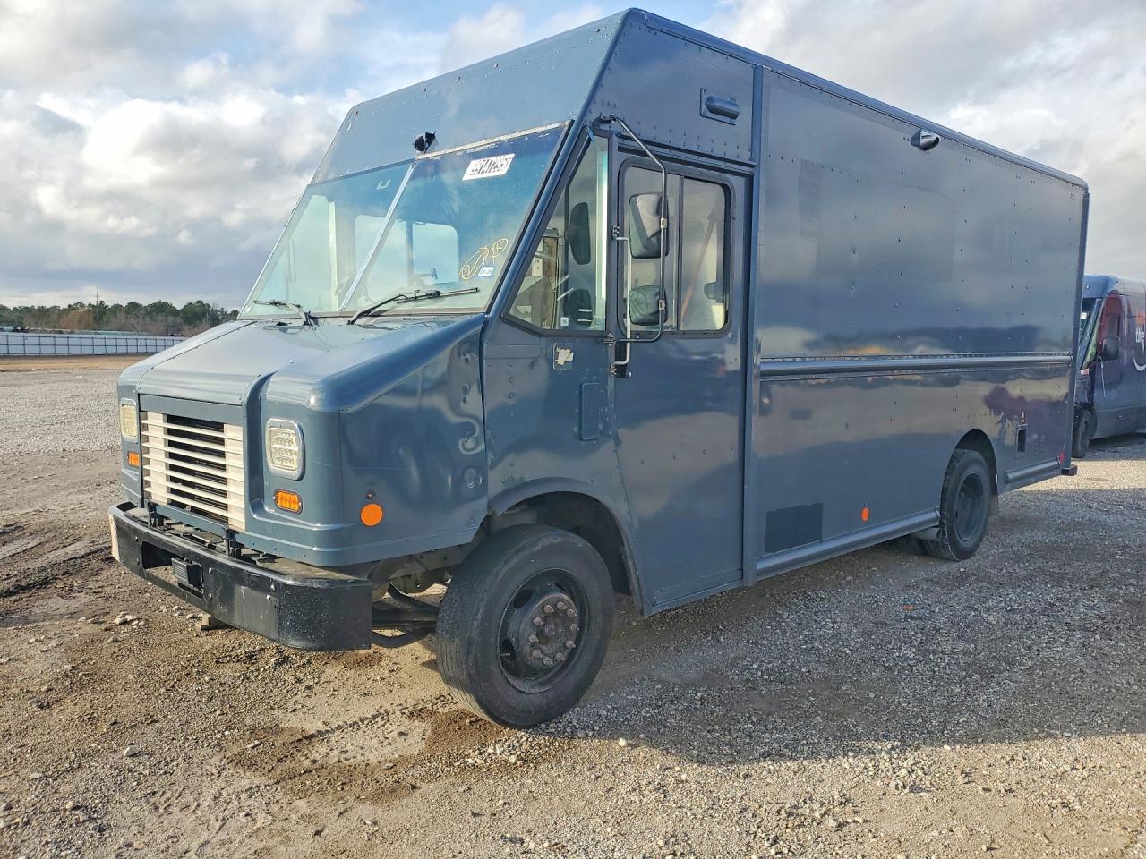 2020 Ford F59
