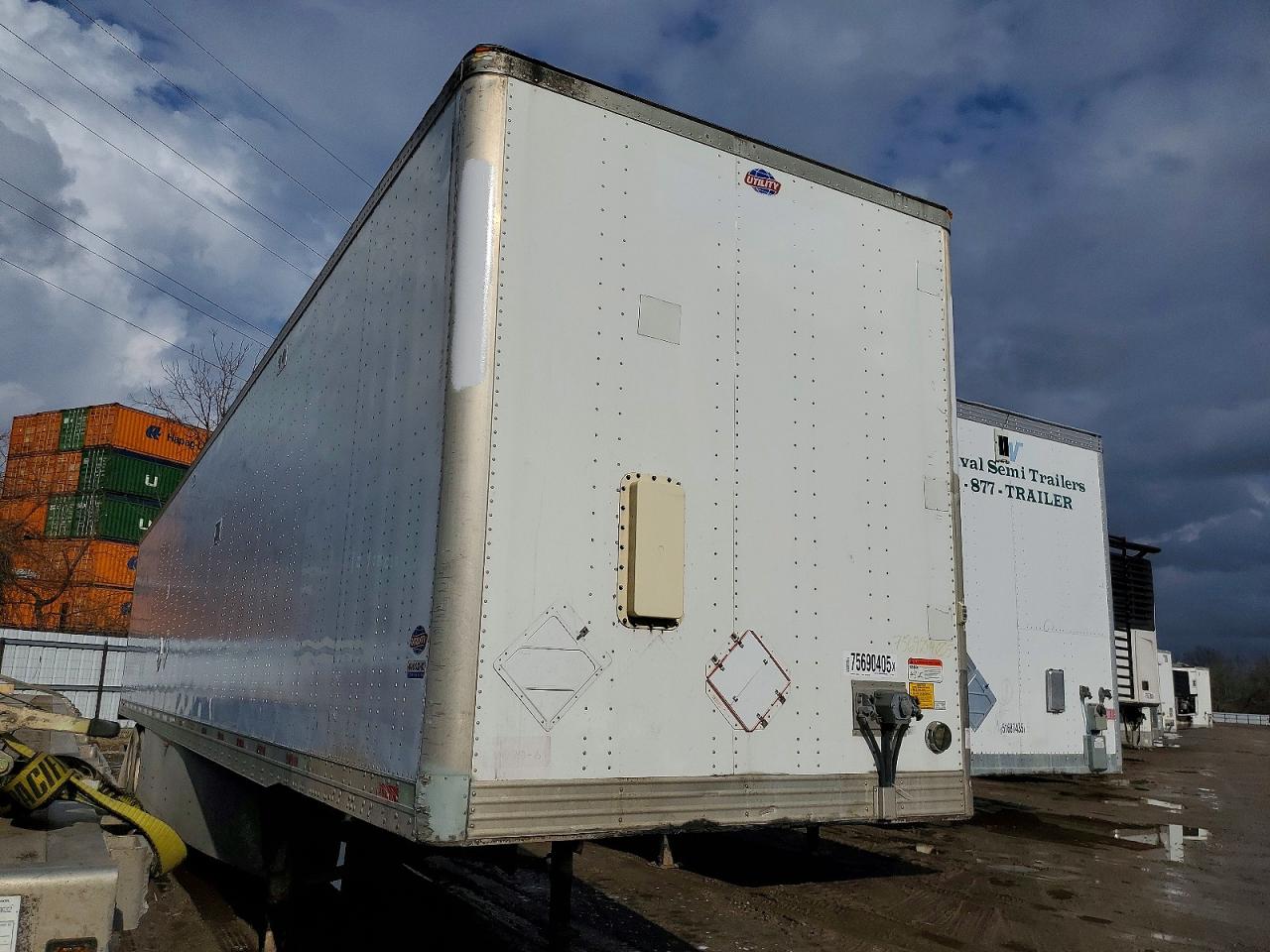 2015 Util Dry Van Trailer