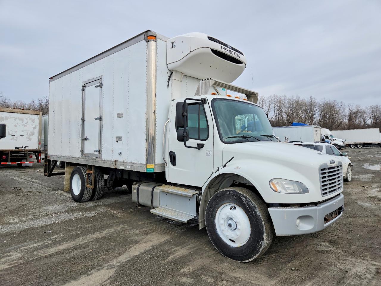 2014 Freightliner M2