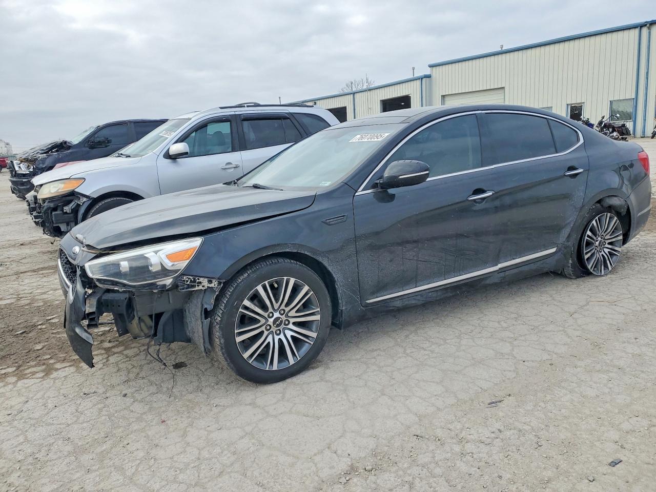 2015 Kia Cadenza Premium