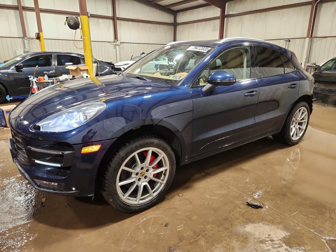 2015 Porsche Macan