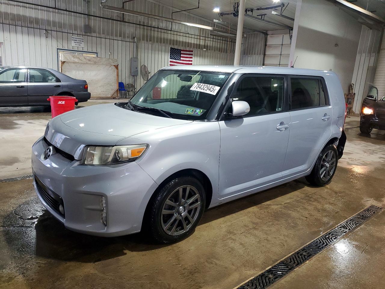 2013 Scion xB