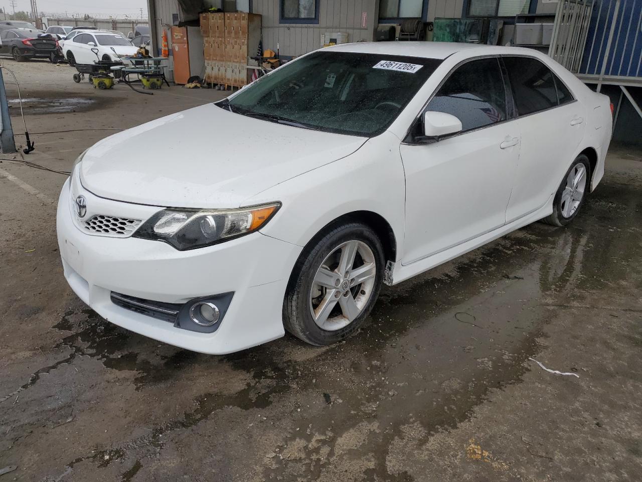 2014 Toyota Camry l L