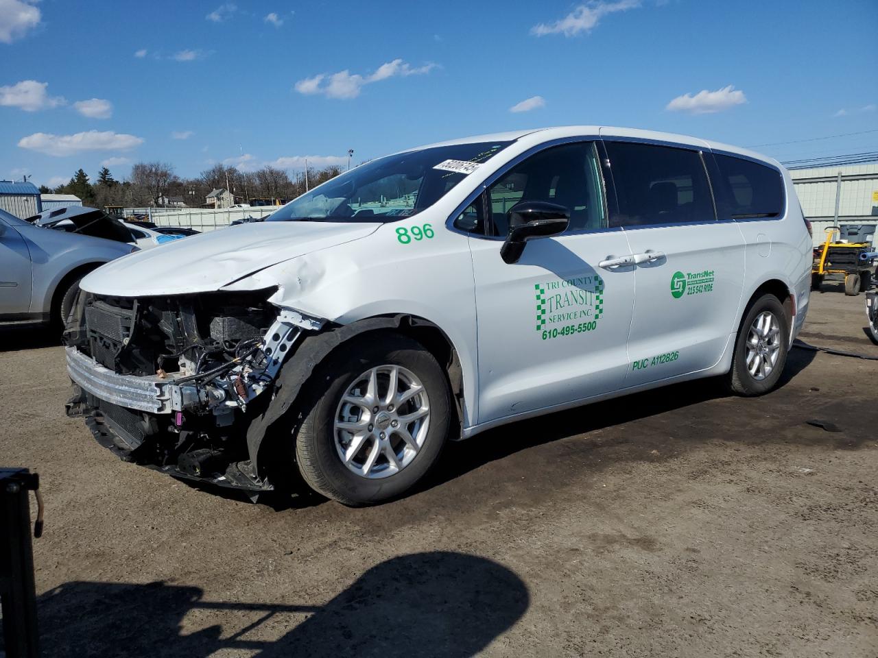 2024 Chrysler Pacifica touring TOURING