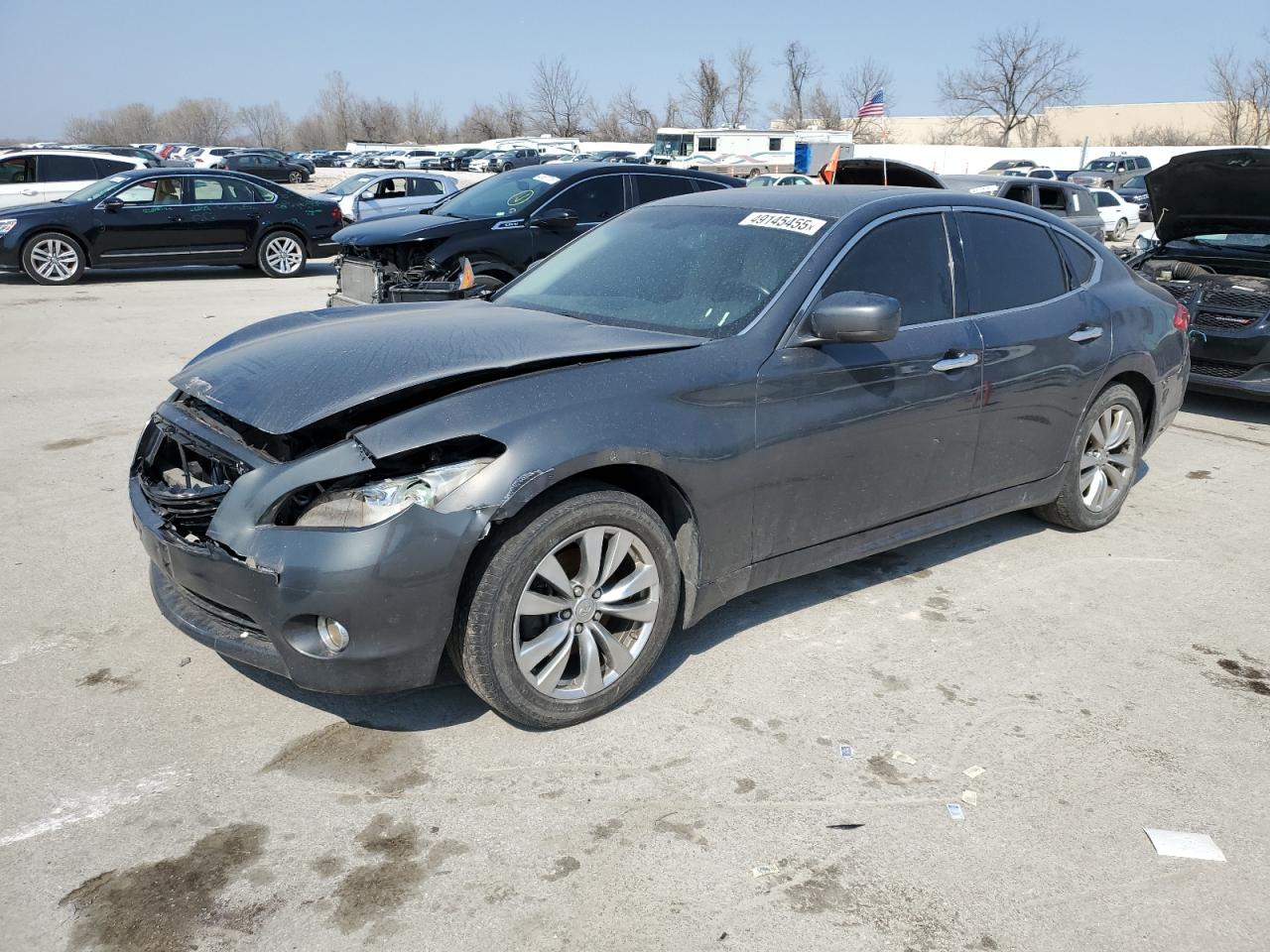 2012 Infiniti M37