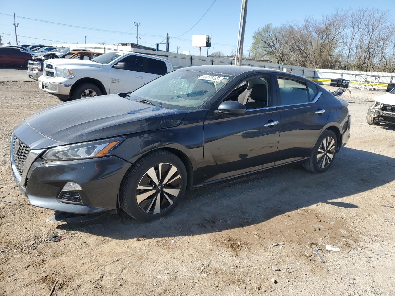 2022 Nissan Altima sv SV