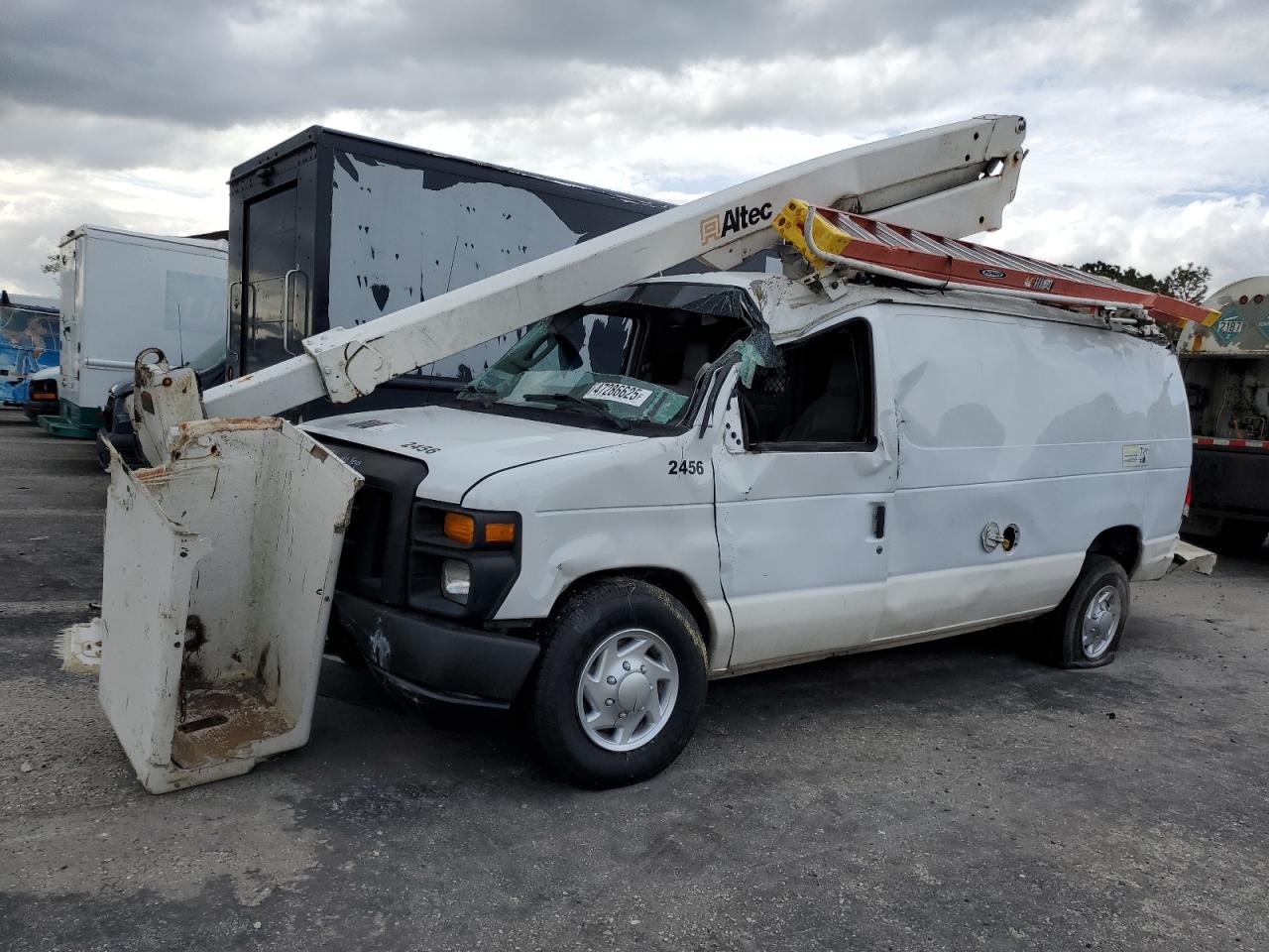 2010 Ford Econoline E350
