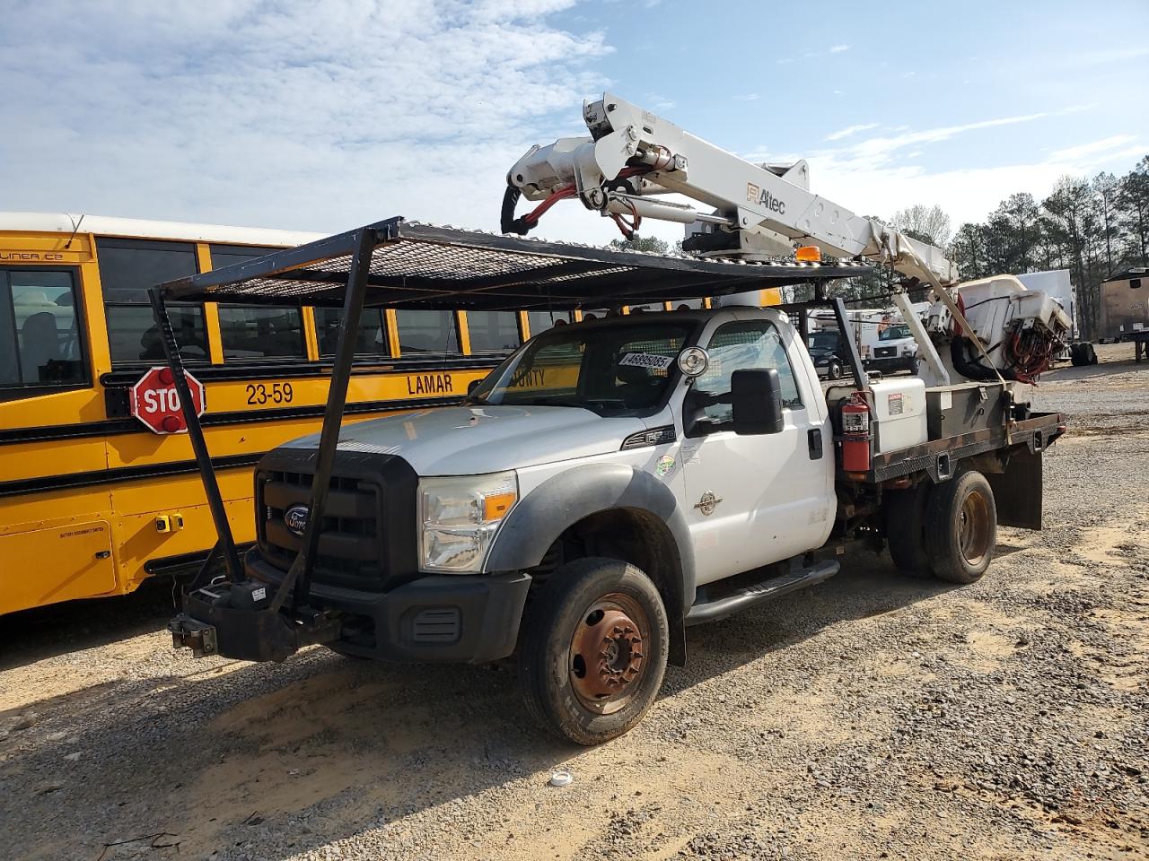 Ford F-550 Super Duty
